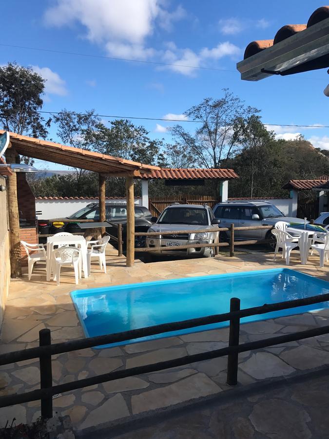 Pousada Recanto Das Pedras São Gonçalo do Rio das Pedras Bagian luar foto