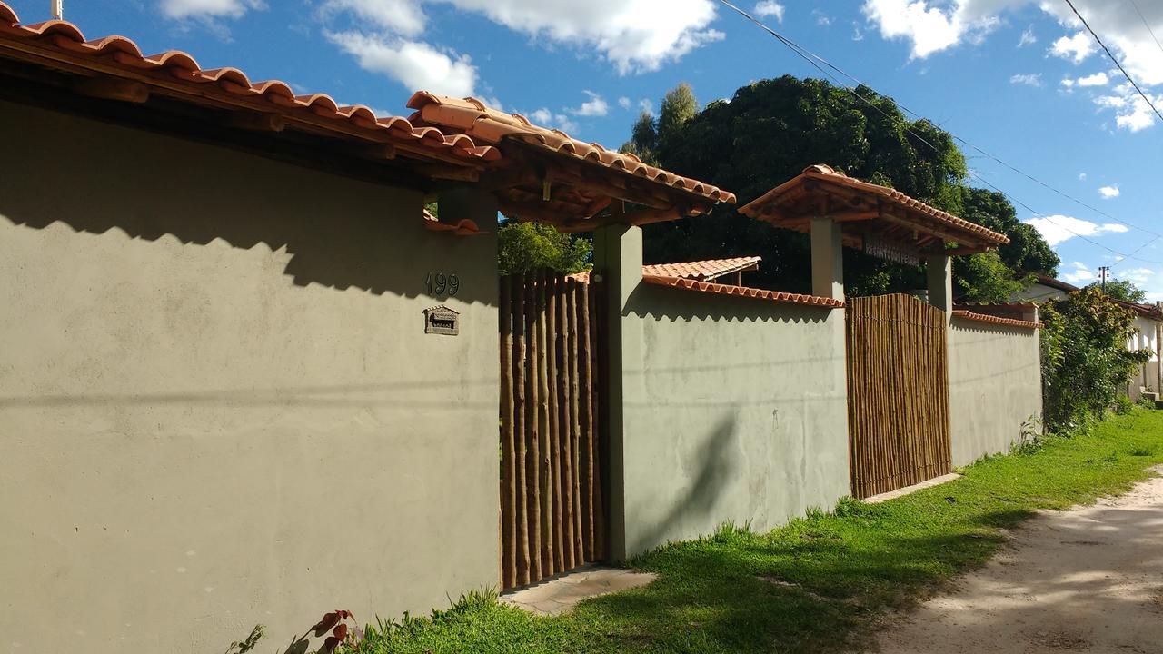Pousada Recanto Das Pedras São Gonçalo do Rio das Pedras Bagian luar foto